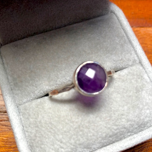 Jewelry - Sterling silver Amethyst stacking ring